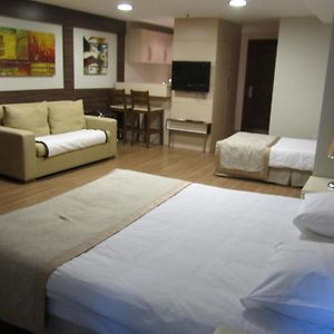 Derpa Suite Hotel